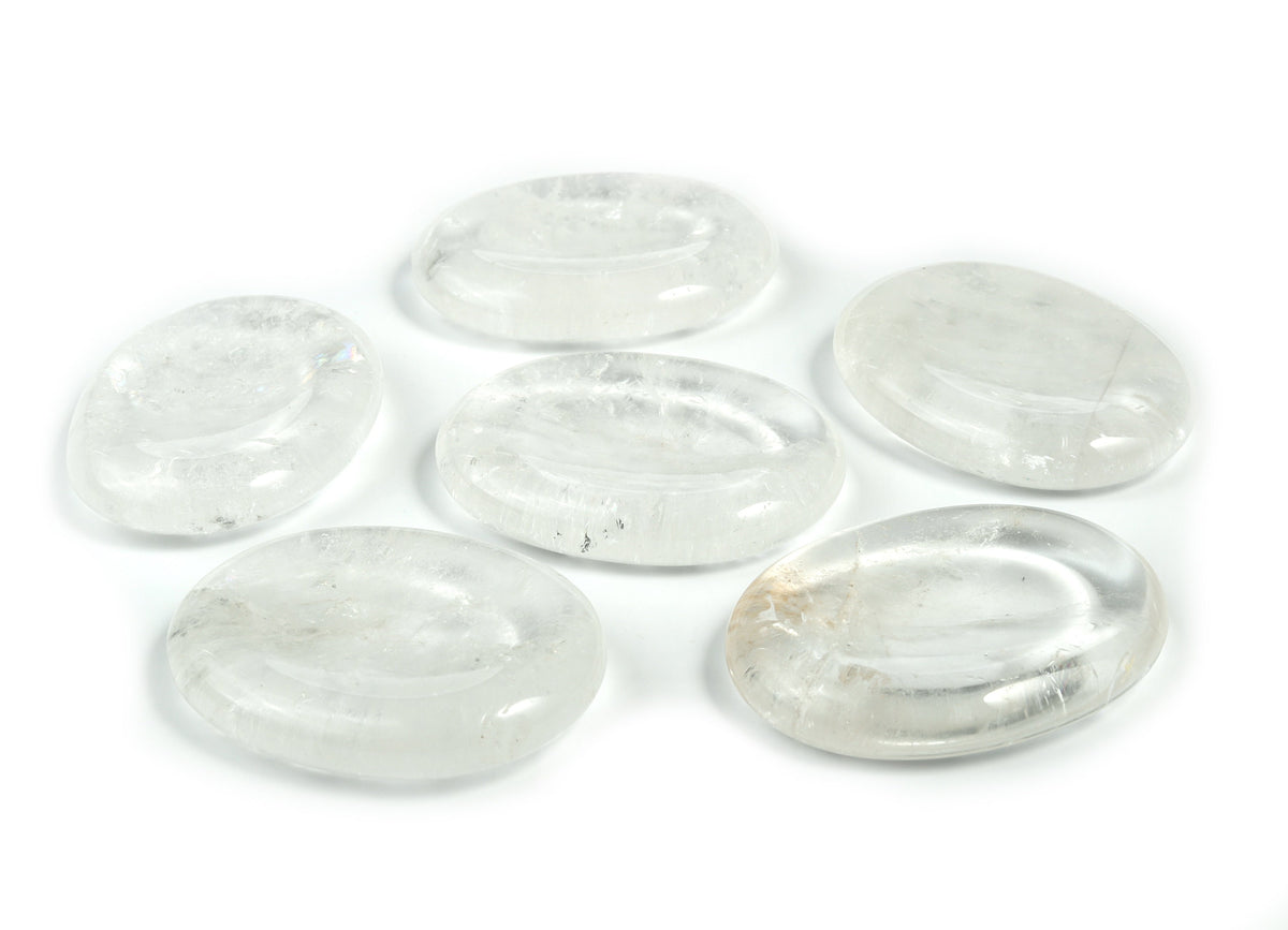 Clear Quartz worry stone from GemstoneGO, soothing crystal with smooth surface, measuring 4.5x3.5cm, ideal for stress relief and meditation.