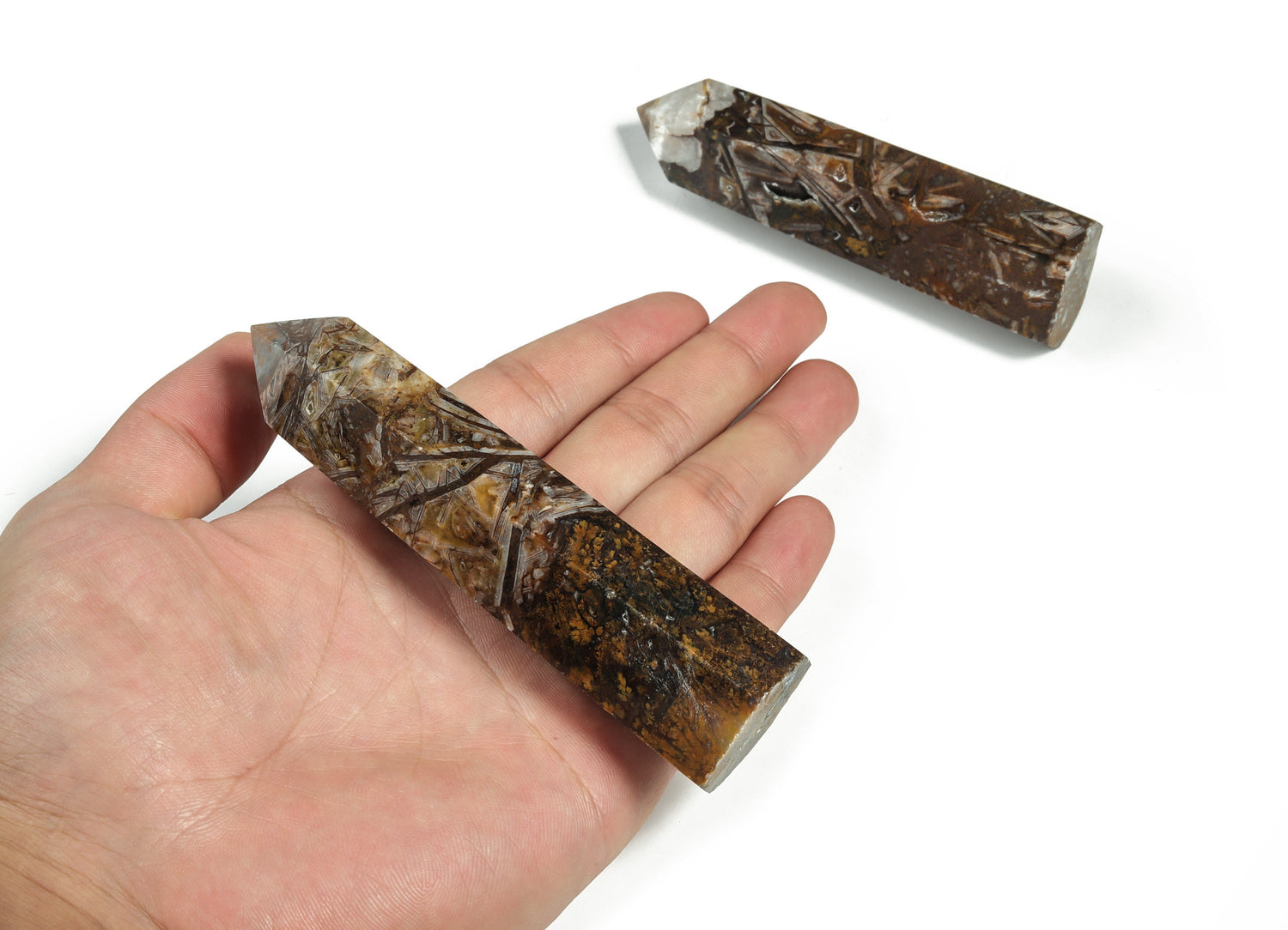 Ribbed Obelisk Tower Crystal - TW1065