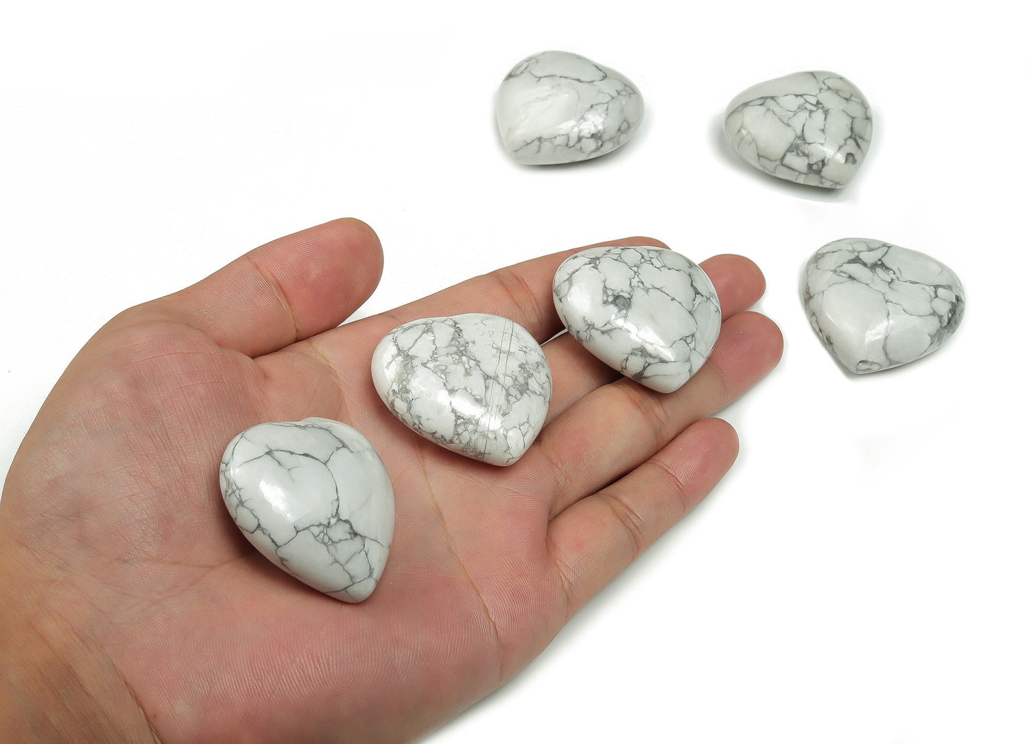 Howlite Heart Gemstone - 40mm - HE1235