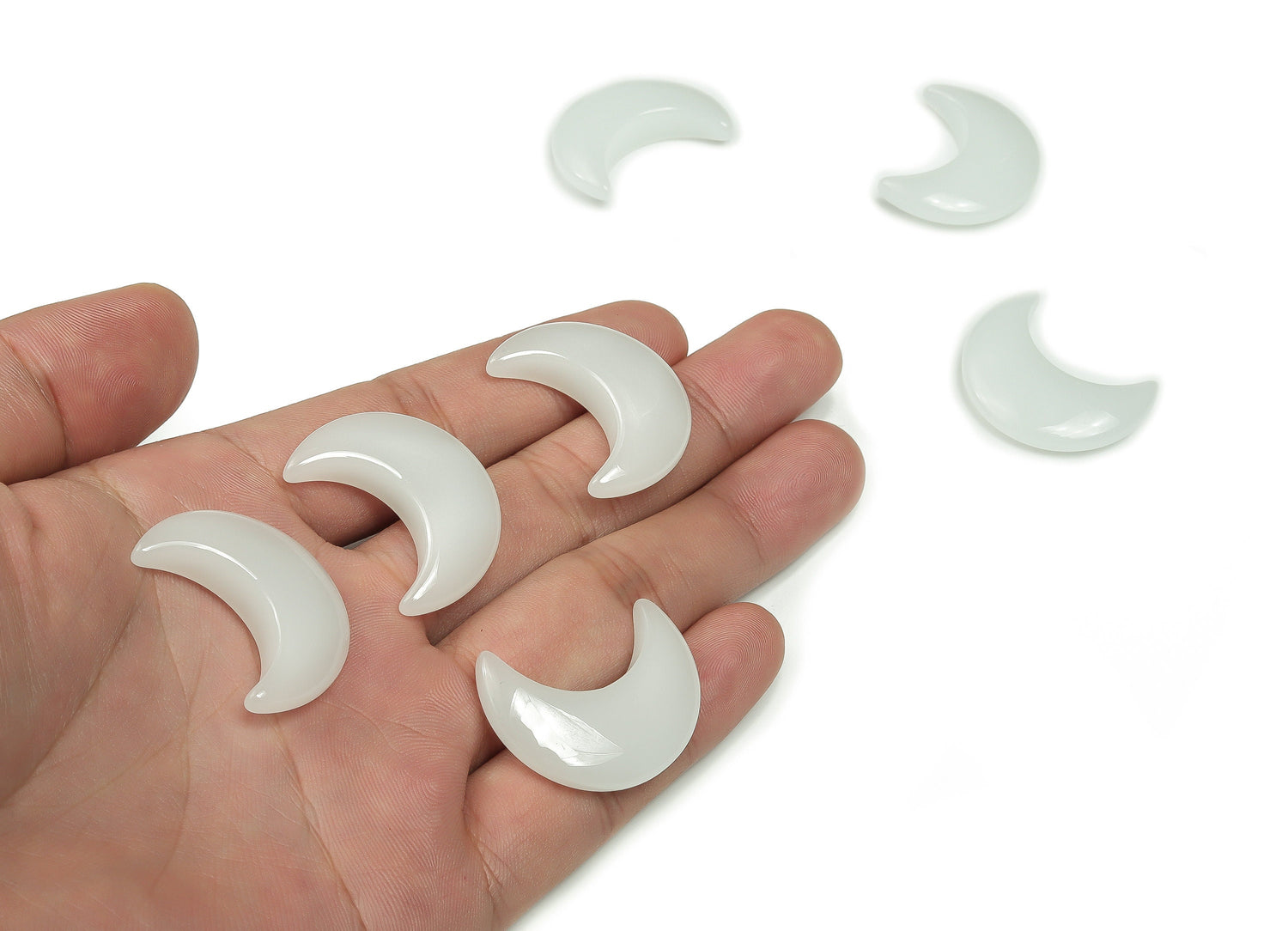 White Jade Gemstone Moon - 30mm - MO1031