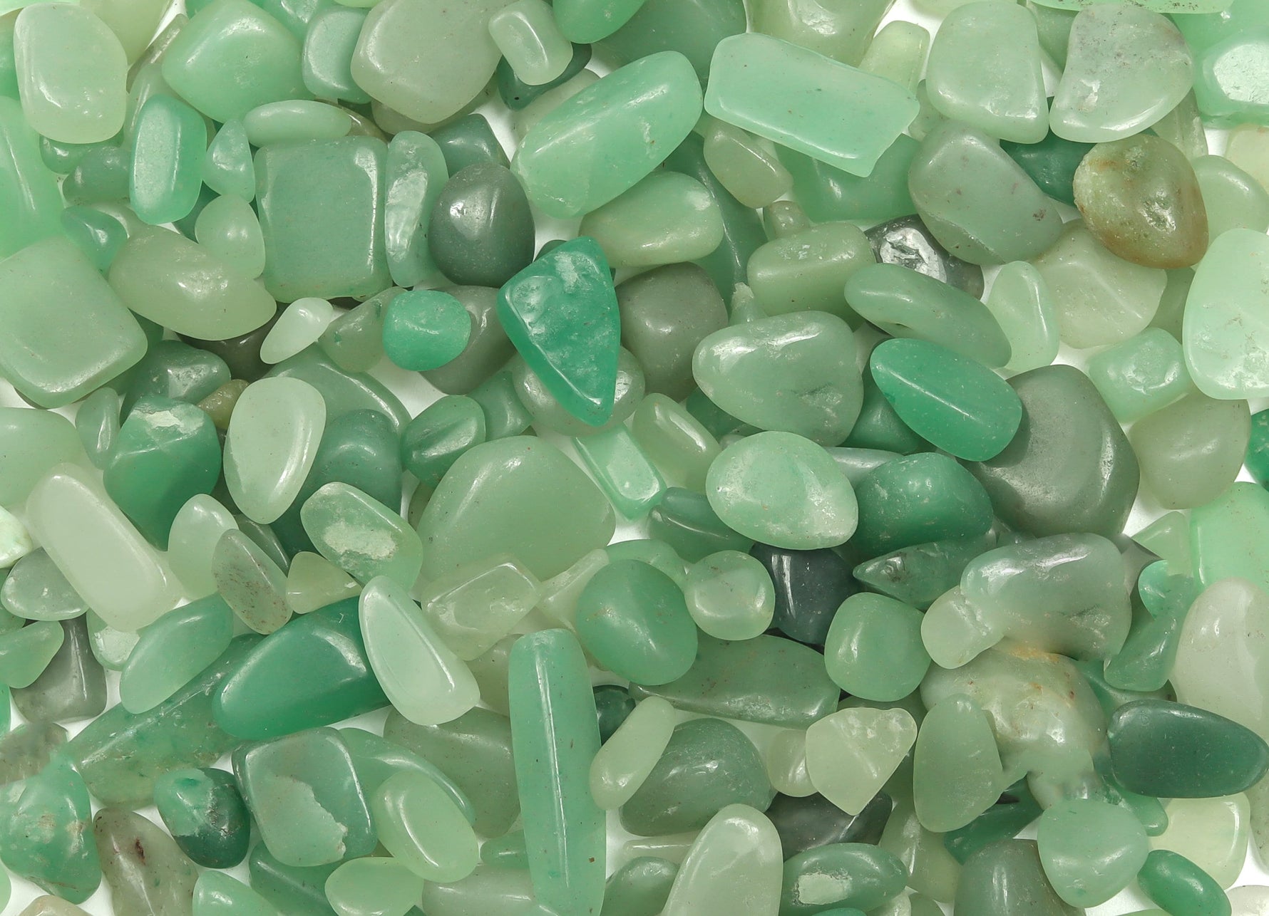 Semi-tumbled aventurine crystal chips in 7-12mm size, bulk gemstone stones from GemstoneGO, natural green mineral for jewelry and crafts.