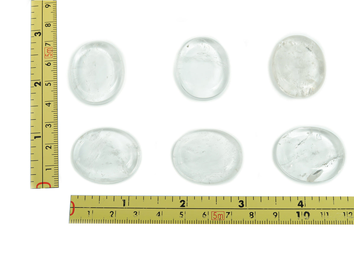 Clear Quartz flat gemstone slab from GemstoneGO, showing a 30x25x7 cm polished crystal with natural transparency and smooth edges.