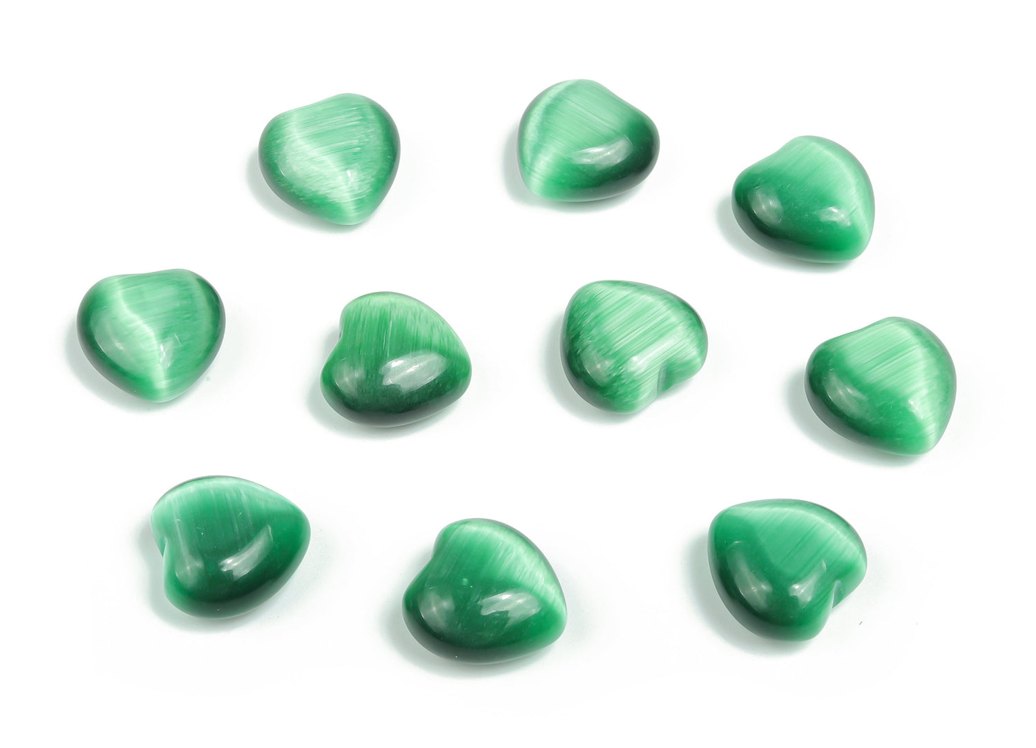 Pierre précieuse œil-de-chat vert en forme de cœur - Cœur bombé ?€? Cristaux de guérison - Pierre bienfaisante ?€? Cœurs en cristal ?€? 15 x 15 x 9 mm - HE1028
