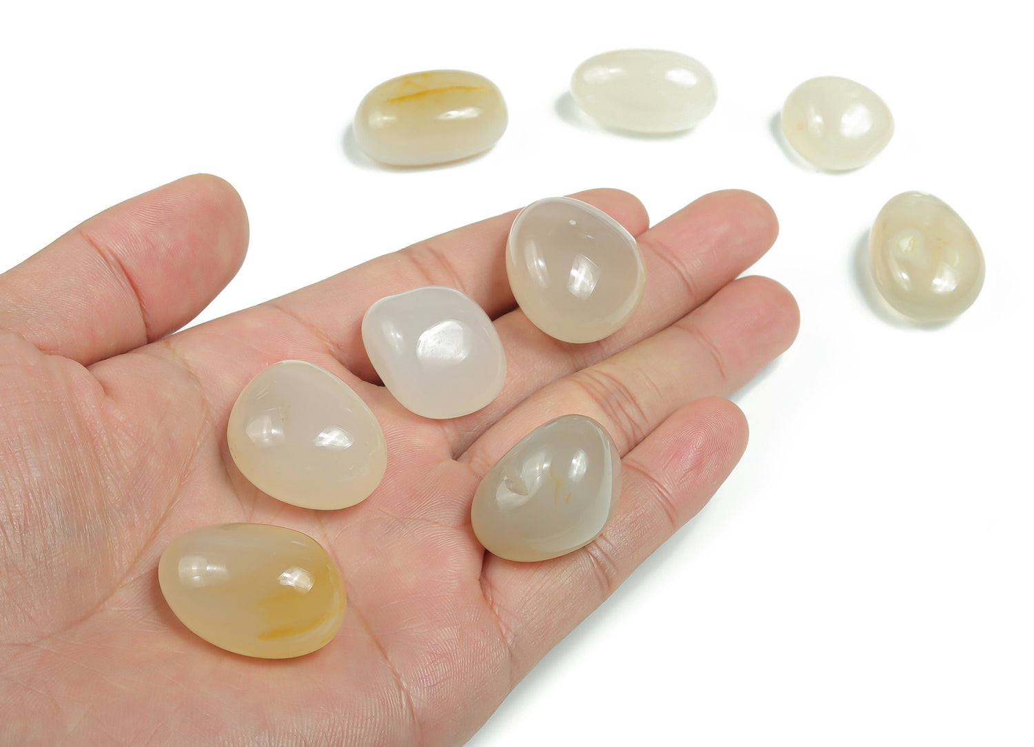 White Agate Tumbled Stone - TU1141