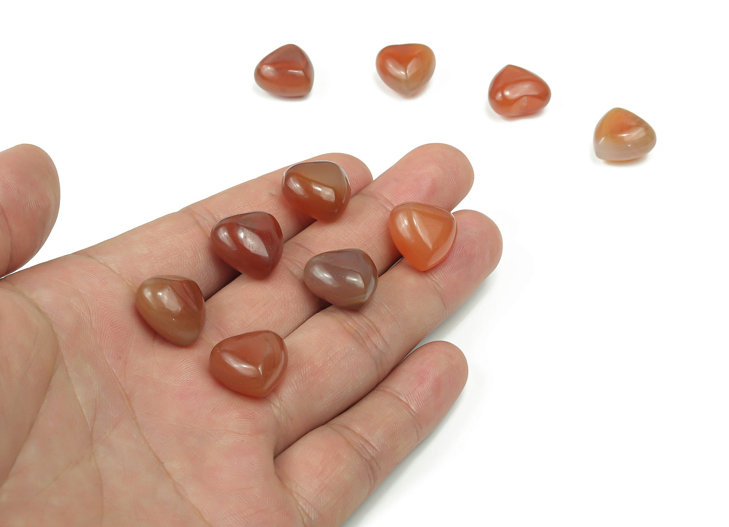 Cœur en cornaline - Pierre bombée - Cristaux de guérison - Pierre bienfaisante - Cœurs en cristal - 15 x 15 x 9 mm - HE1033