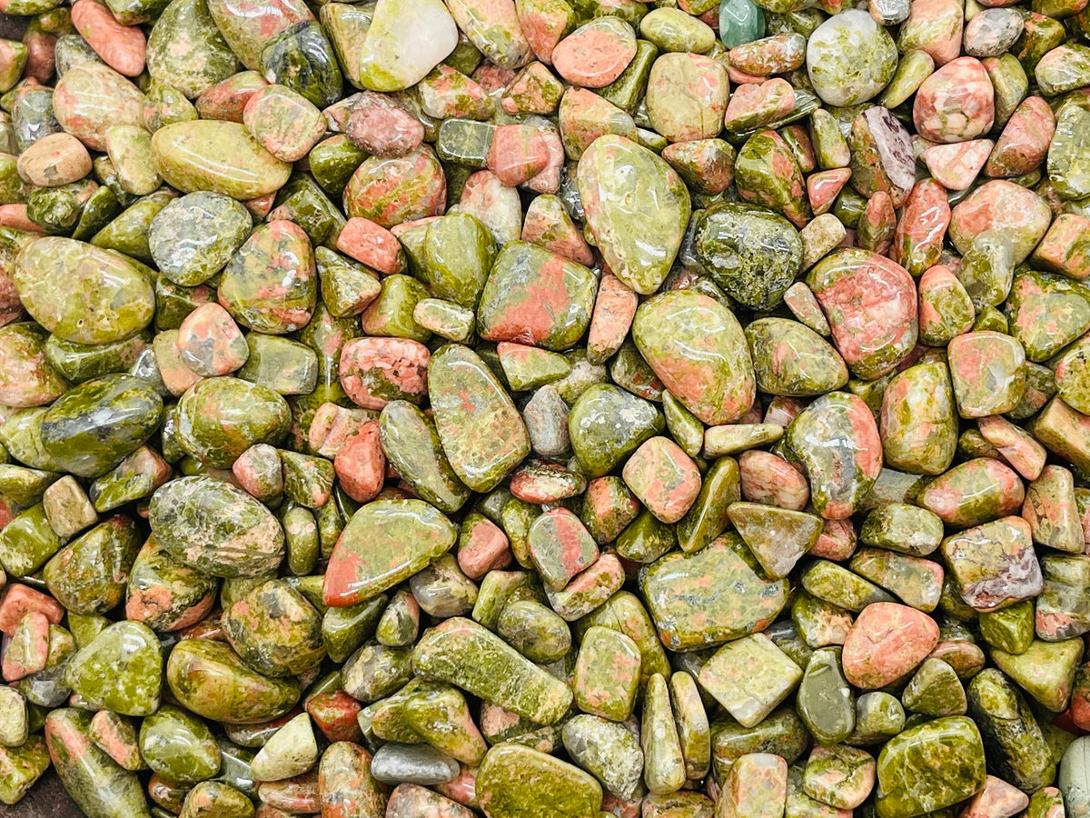 Unakite crystal chips, semi-tumbled stones, 7-12mm, gemstone bulk collection by GemstoneGO, showcasing colorful natural mineral pieces.