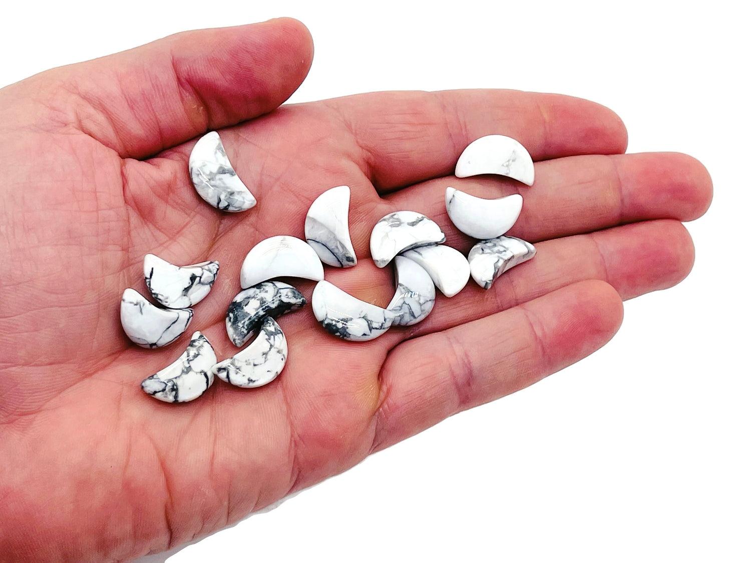 Howlite Gemstone Moon - 20mm - MO1012
