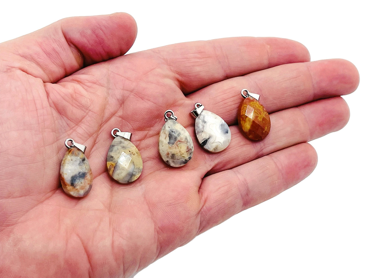 20mm Crazy Lace Agate crystal pendant by GemstoneGO, featuring vibrant, intricate lace patterns, ideal for jewelry making supplies.