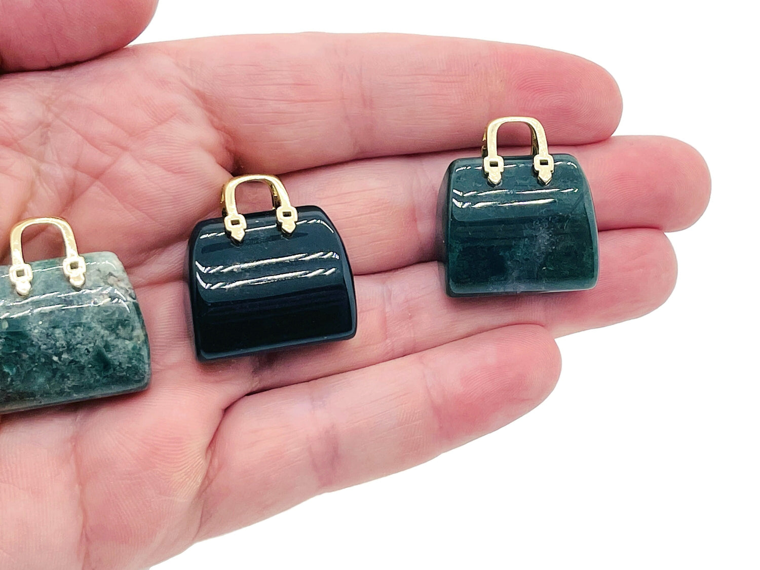 Sac à main sculpté en cristal d'agate mousse - Pendentif sac à main en cristal - Sac à main en pierre précieuse - PU1009