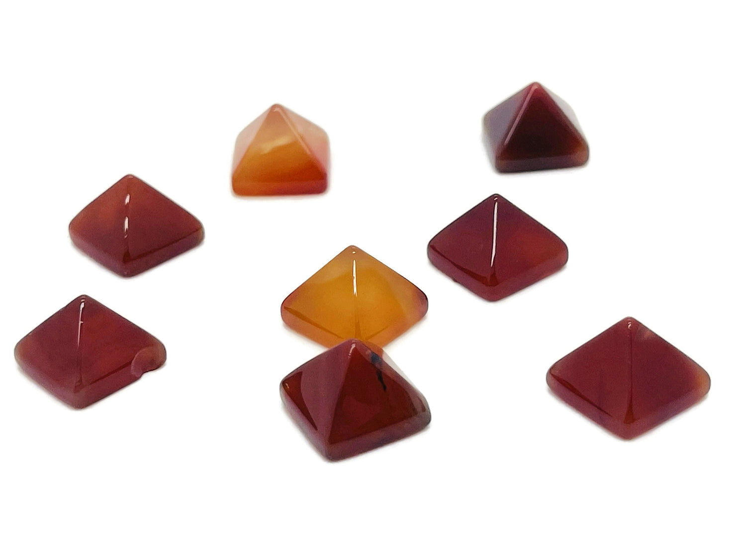 Pyramide de cristal de cornaline ?€? Pyramide de cristal ?€? Cristal de guérison ?€? Pierre précieuse en cristal - PY1005