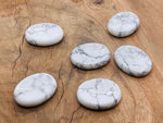 Howlite worry stone from GemstoneGO, soothing crystal, 4.5x3.5cm, smooth polished gemstone for stress relief and calming touch.