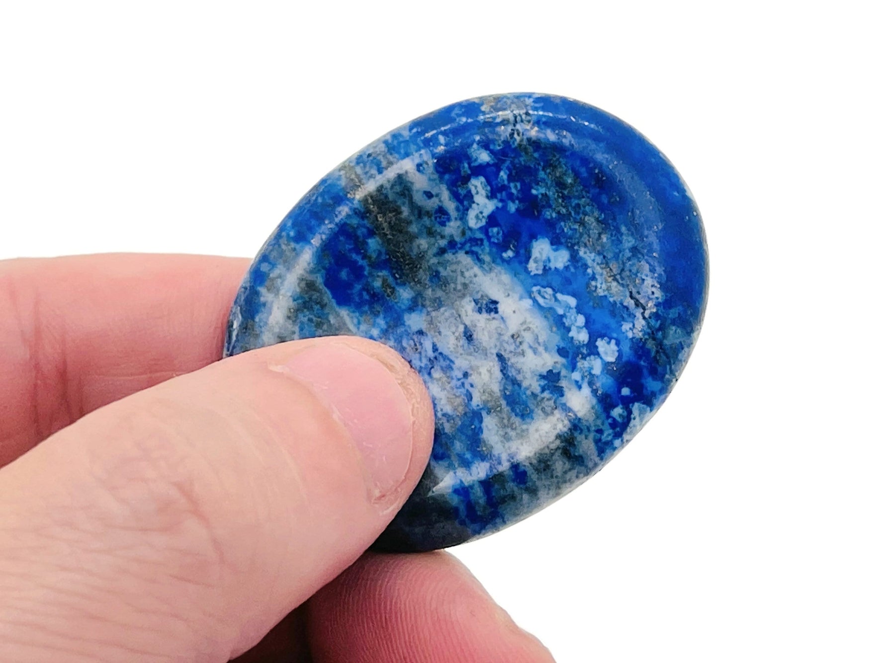 Lapis Lazuli worry stone from GemstoneGO, 4.5x3.5cm, featuring deep blue and gold-toned mineral patterns for calming and meditation.