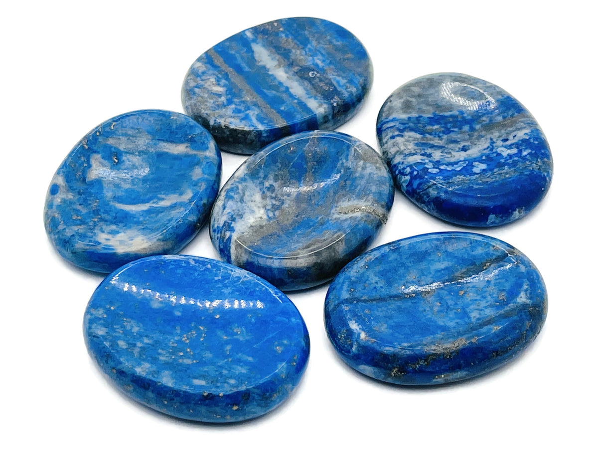 Lapis Lazuli worry stone from GemstoneGO, 4.5x3.5cm, featuring deep blue and gold flecks, smooth polished crystal for stress relief.
