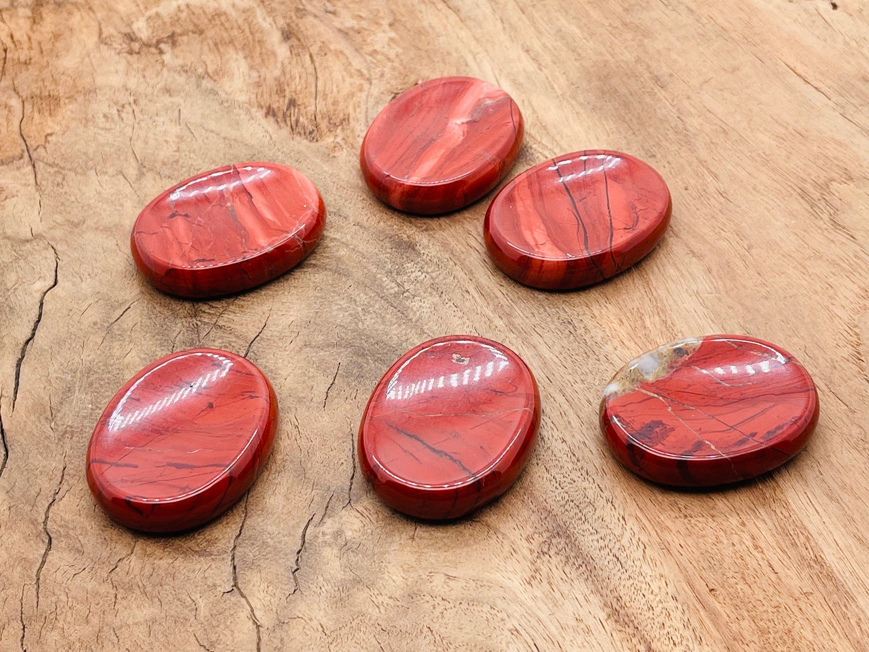 Red Jasper worry stone from GemstoneGO, 4.5x3.5cm soothing crystal for stress relief, smooth polished surface.