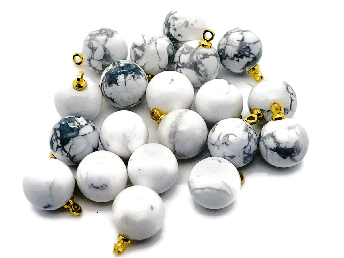 Howlite ball beads with crystal pendant, gemstone jewelry stone, natural calming stone for necklaces and accessories.
