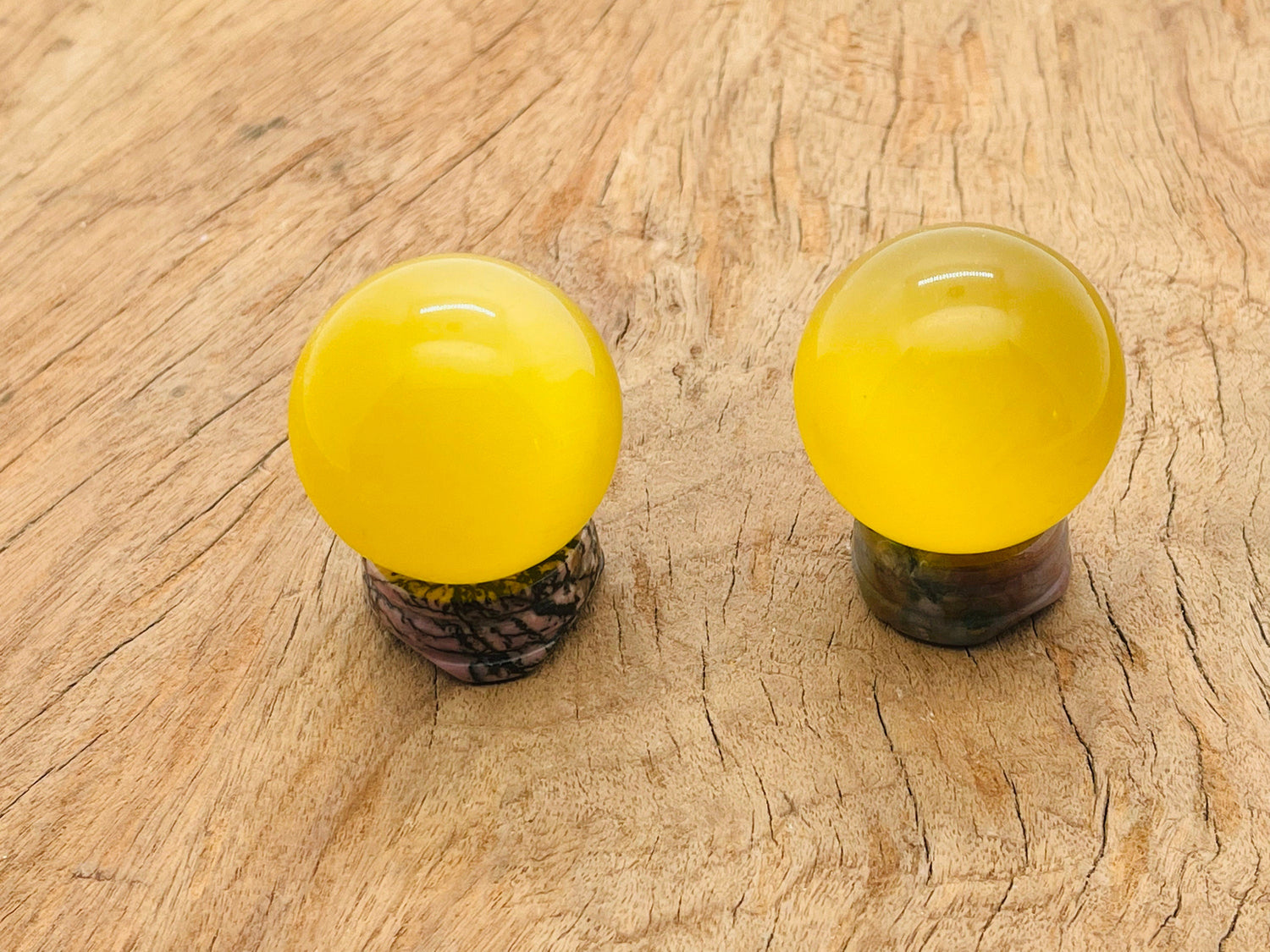Yellow Cats Eye Sphere Gemstone - Crystal Ball - 40mm - BA1043
