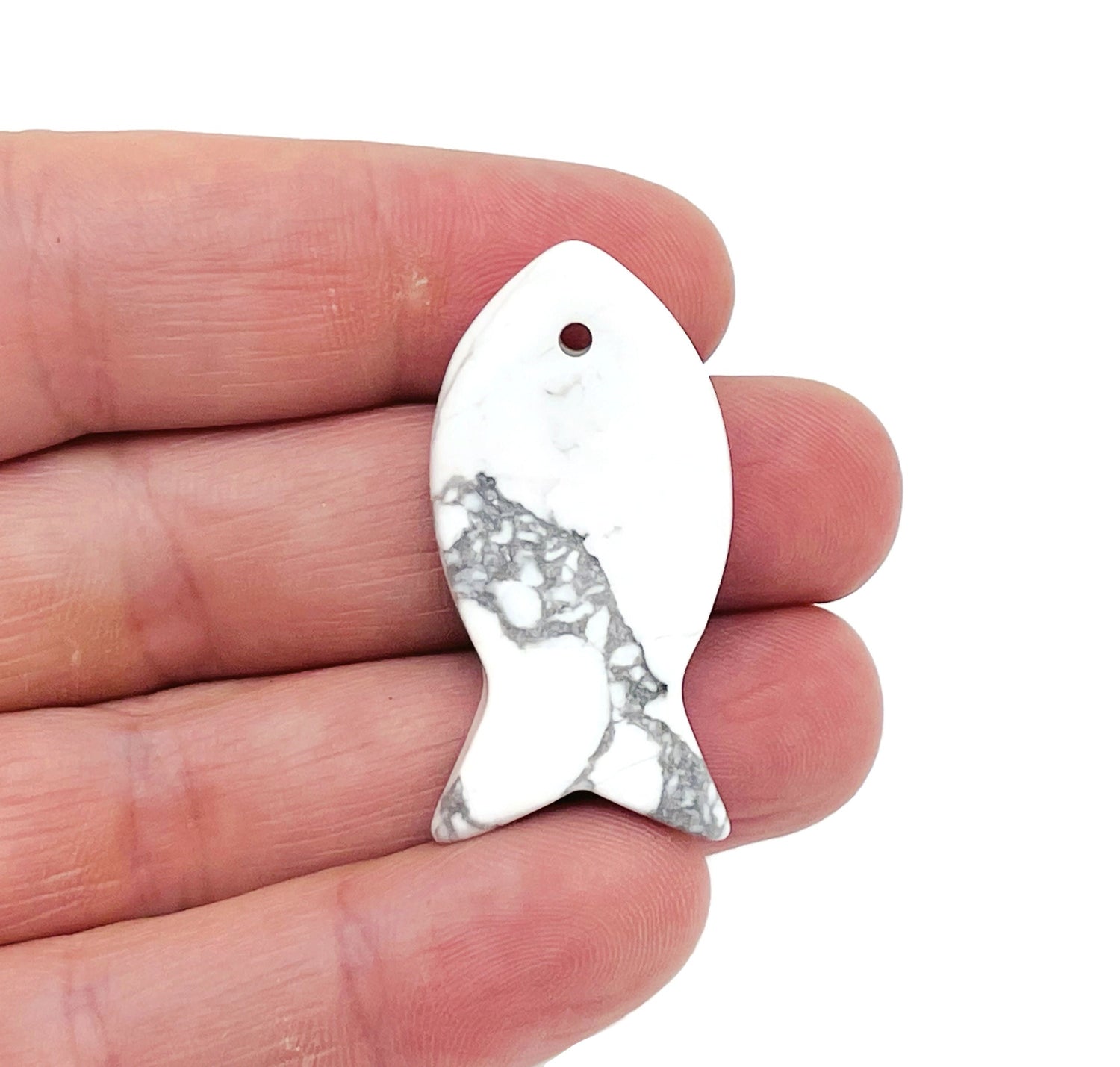 Howlite Fish Gemstone Pendant - Reiki Healing Bulk Polished - NC1398