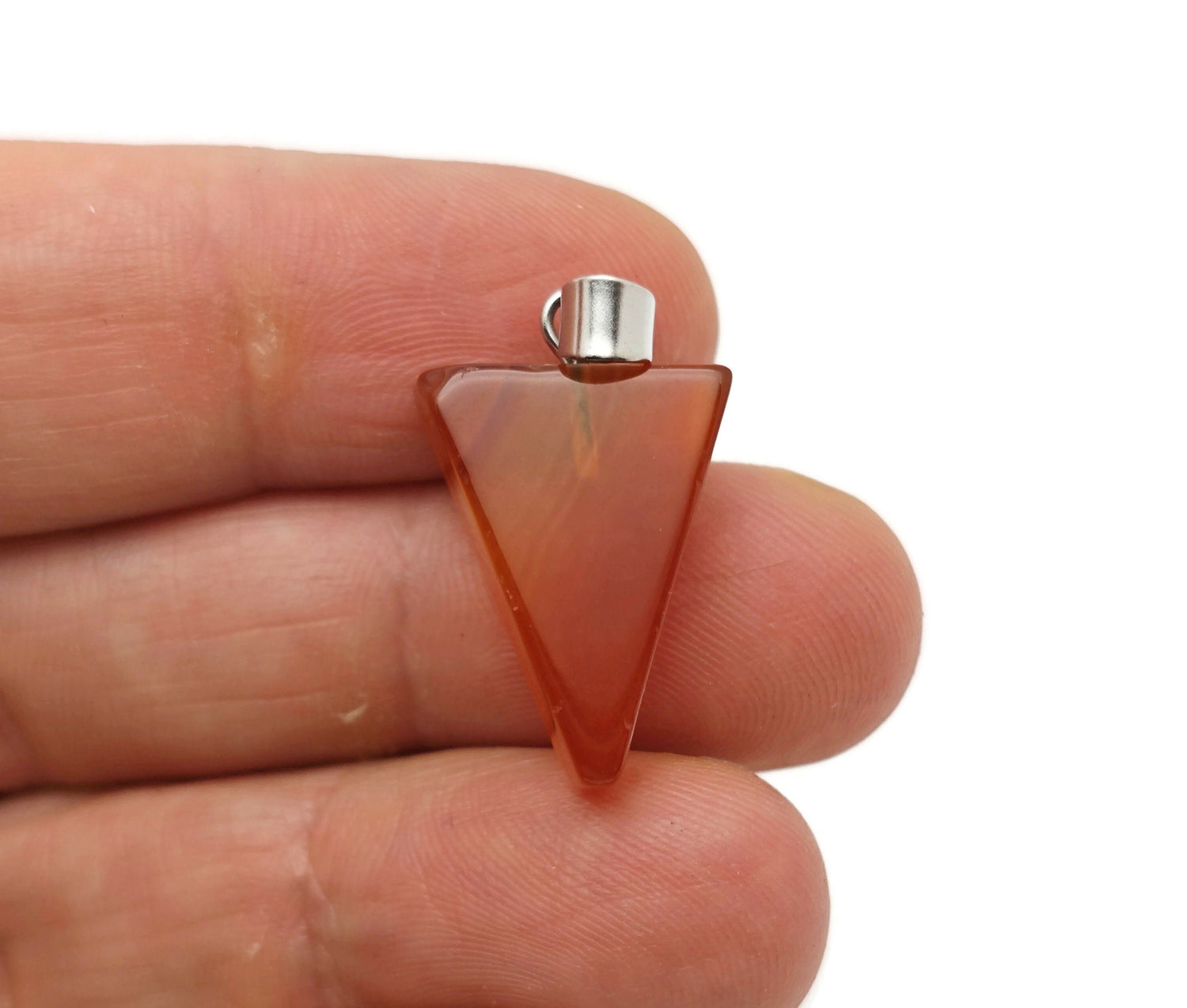 Pendentifs triangulaires en cornaline - Collier triangle en pierre précieuse - Création de bijoux pendentifs - Vente en gros - NC1617