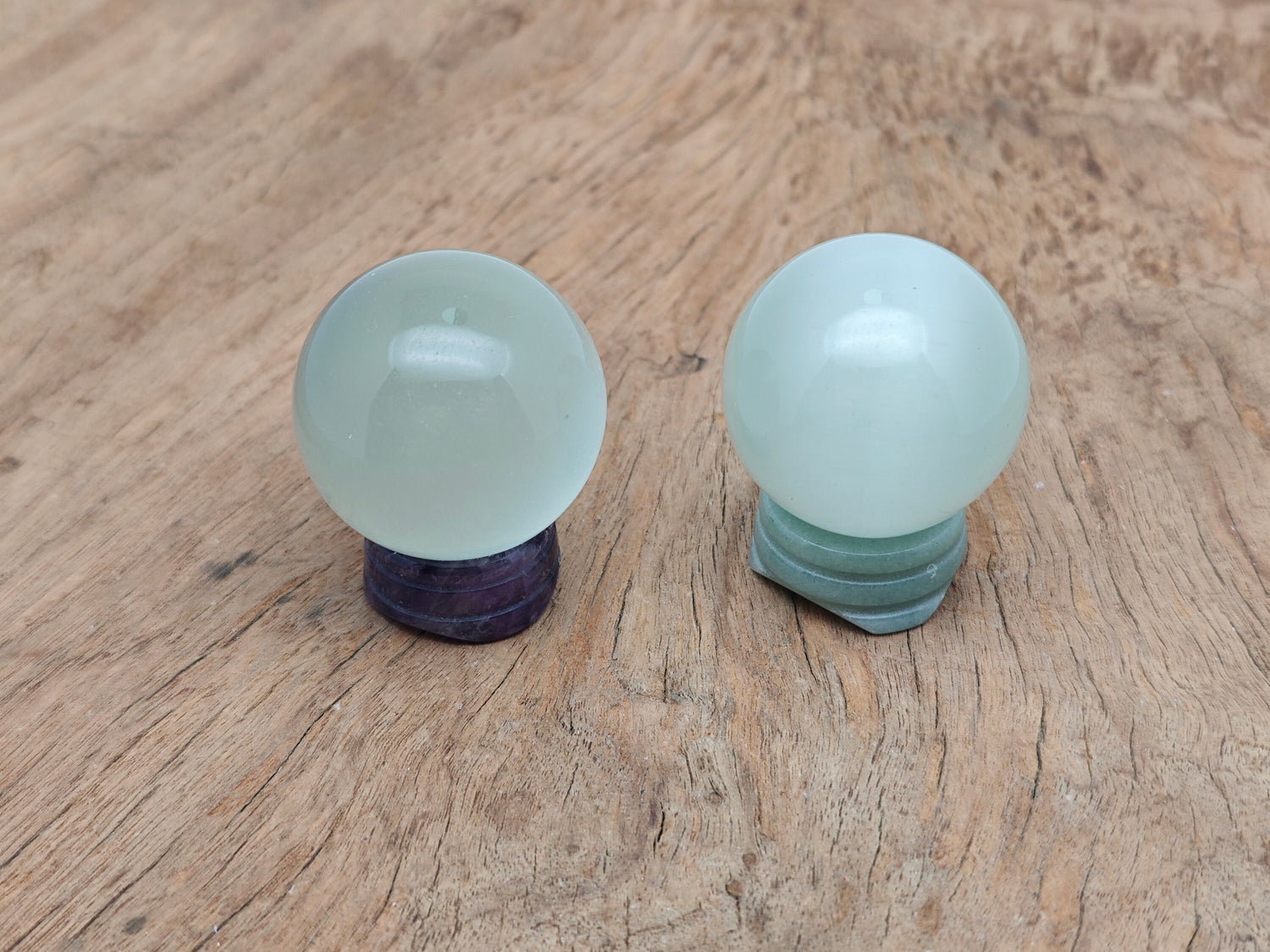 White Cats Eye Sphere Gemstone - Crystal Ball - 40mm - BA1053