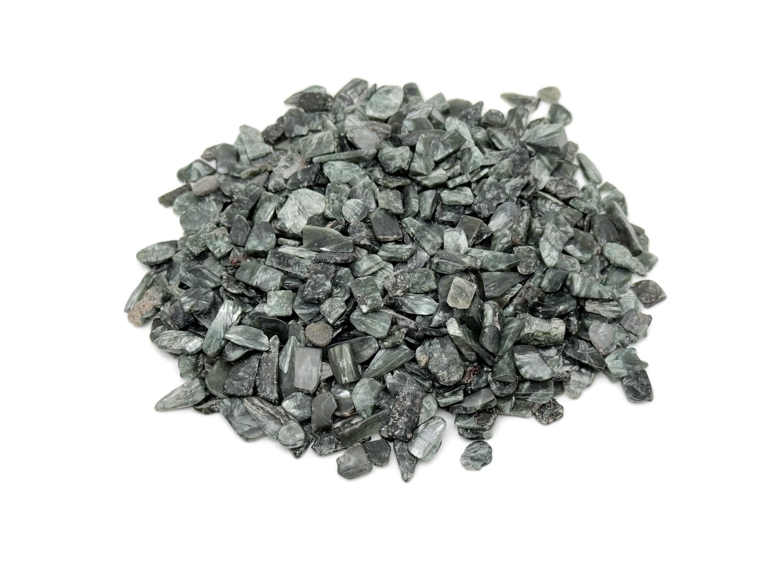 Éclats de séraphinite ?€? Éclats de pierres précieuses ?€? Éclats de cristal semi-polis - Cristal en vrac - 7-12 mm - CP1261