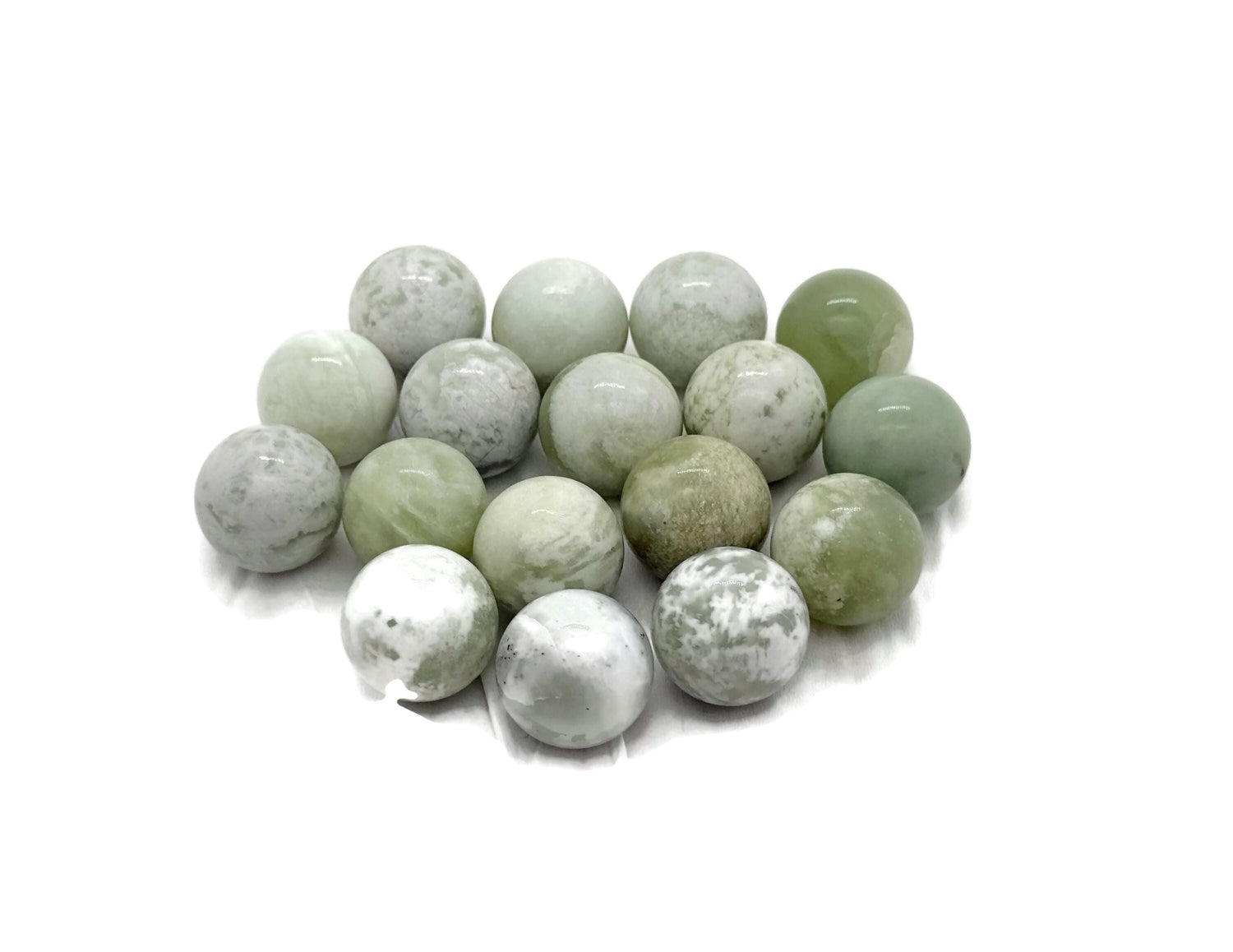 Nouvelle sphère de jade ?€? Sphère de cristal - Pierre de guérison ?€? Boule de cristal ?€? Décoration en cristal ?€? 20 mm - SP1045