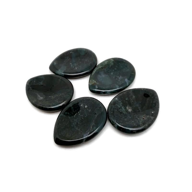 Moss Agate worry stone from GemstoneGO, 45mm soothing crystal with natural green and brown moss-like patterns, oval shape.
