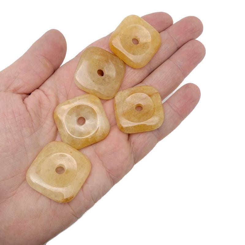 Dona cuadrada de cristal de jade amarillo - Piedra Pi - 30 mm - DO1122